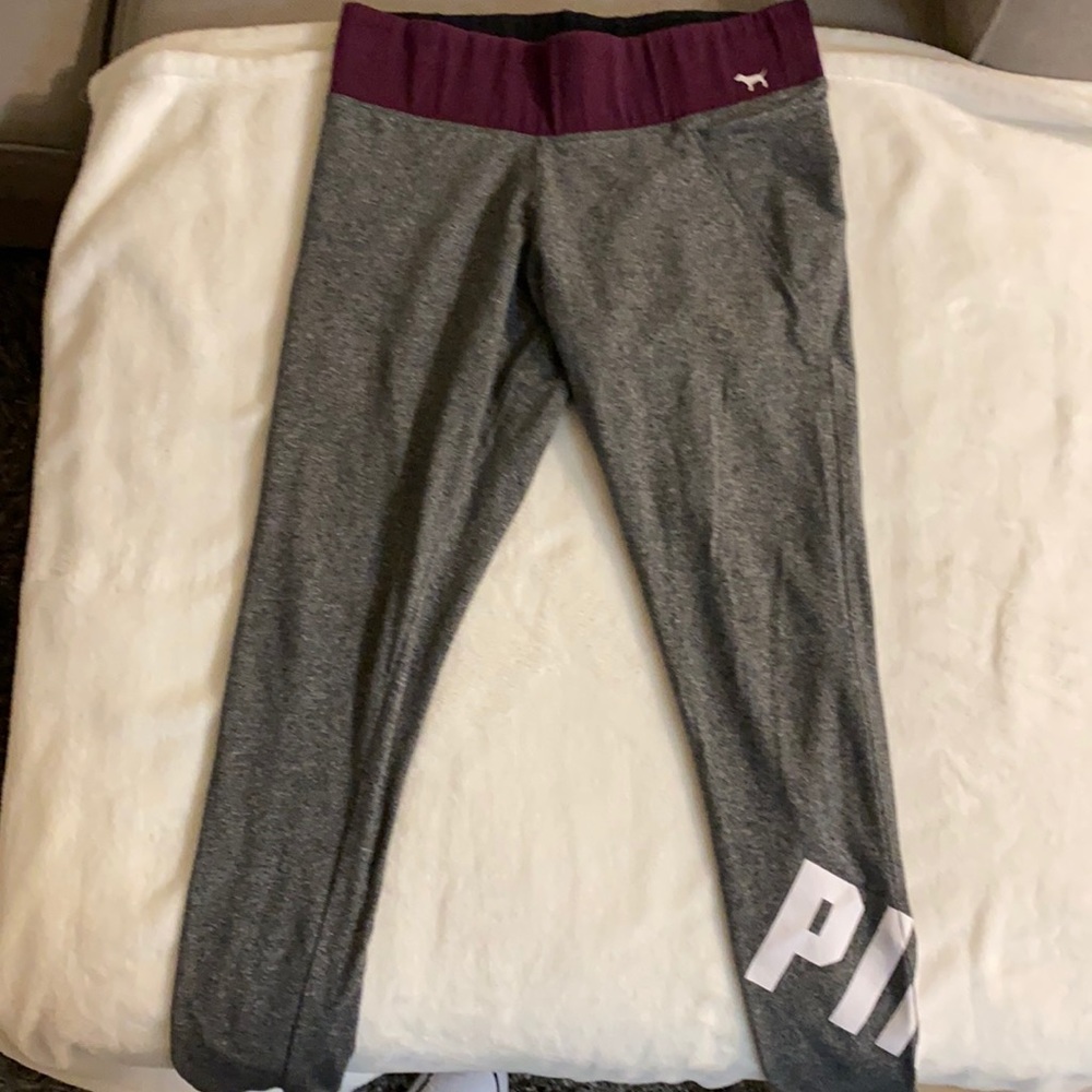 Victoria’s Secret PINK Yoga Leggings